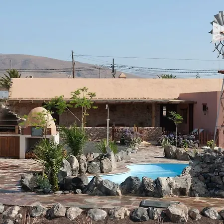 Casa Canaria Con Piscina Climatizada * Tuineje